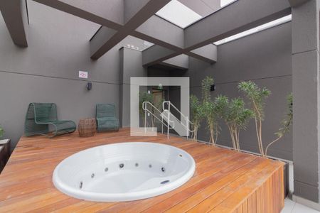 Studio à venda com 27m², 1 quarto e sem vaga Studio à venda com 27m², 1 quarto e sem vagaOfuro