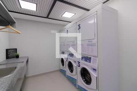 Studio à venda com 27m², 1 quarto e sem vaga Studio à venda com 27m², 1 quarto e sem vagaLavanderia