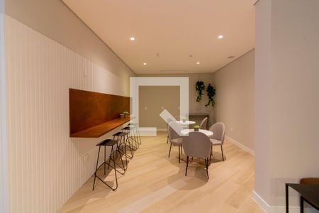 Studio à venda com 27m², 1 quarto e sem vaga Studio à venda com 27m², 1 quarto e sem vagaOffice