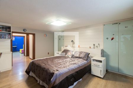 Casa à venda com 407m², 4 quartos e 4 vagasQuarto 4 - Suíte