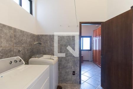 Casa à venda com 407m², 4 quartos e 4 vagasÁrea de Serviço