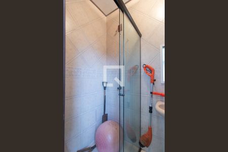 Casa à venda com 407m², 4 quartos e 4 vagasBanheiro da área externa