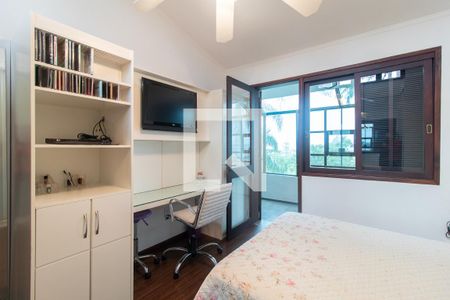 Quarto 1 - Suíte de casa à venda com 4 quartos, 407m² em Cristal, Porto Alegre