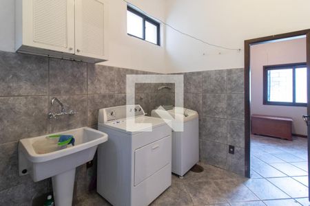 Casa à venda com 407m², 4 quartos e 4 vagasÁrea de Serviço