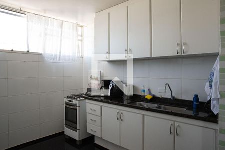 Apartamento à venda com 137m², 4 quartos e 2 vagasCozinha