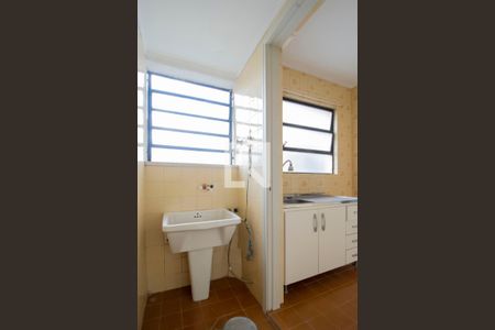 Apartamento à venda com 55m², 1 quarto e sem vagaCozinha e Área de Serviço