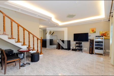 Sala de Estar de casa à venda com 3 quartos, 164m² em Jardim Vila Galvão, Guarulhos