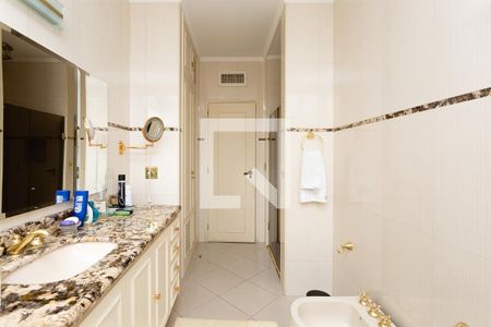 Apartamento à venda com 500m², 4 quartos e 3 vagasBanheiro da Suíte 3