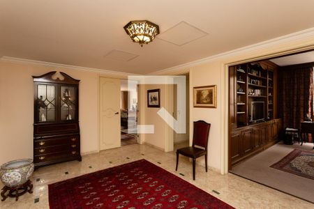 Apartamento à venda com 500m², 4 quartos e 3 vagasHall social