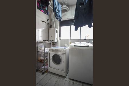 Apartamento à venda com 98m², 2 quartos e 2 vagas Apartamento à venda com 98m², 2 quartos e 2 vagasÁrea de serviço