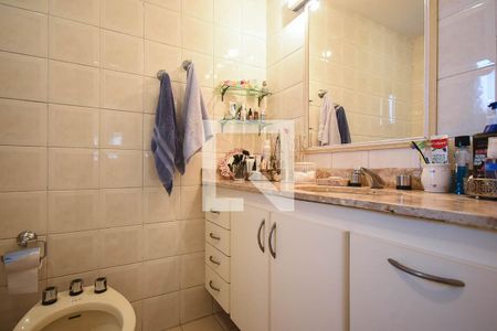 Apartamento à venda com 98m², 2 quartos e 2 vagas Apartamento à venda com 98m², 2 quartos e 2 vagasBanheiro suíte