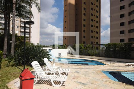 Apartamento à venda com 98m², 2 quartos e 2 vagas Apartamento à venda com 98m², 2 quartos e 2 vagasPiscina