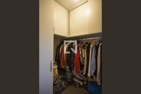 Apartamento à venda com 98m², 2 quartos e 2 vagas Apartamento à venda com 98m², 2 quartos e 2 vagasQuarto de serviço