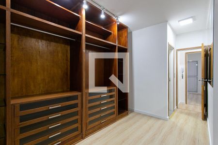 Casa de condomínio à venda com 120m², 3 quartos e 2 vagas Casa de condomínio à venda com 120m², 3 quartos e 2 vagasSuíte