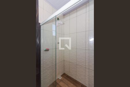 Casa à venda com 208m², 2 quartos e 1 vaga Casa à venda com 208m², 2 quartos e 1 vagaBanheiro