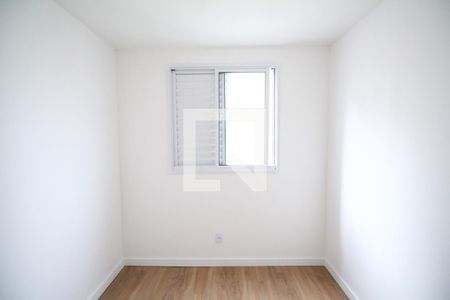 Quarto 2 de apartamento para alugar com 2 quartos, 43m² em Jardim Iris, São Paulo