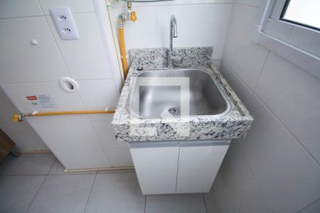 Apartamento para alugar com 43m², 2 quartos e 1 vagaArea de serviço