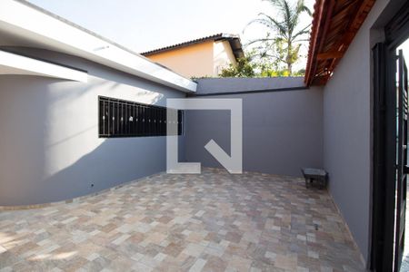 Casa à venda com 240m², 4 quartos e 4 vagasGaragem