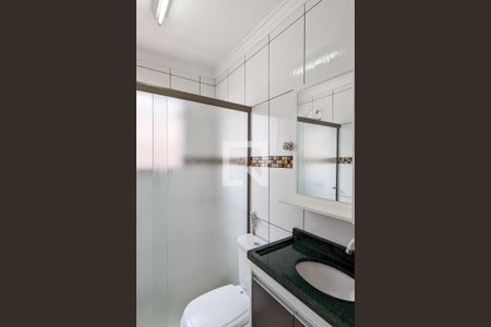 Banheiro de casa para alugar com 3 quartos, 142m² em Ferrazópolis, São Bernardo do Campo