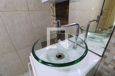 Apartamento à venda com 61m², 2 quartos e sem vagaPia do banheiro