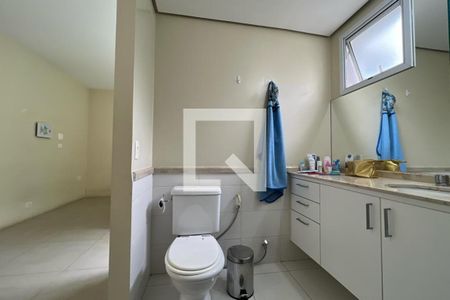Apartamento para alugar com 177m², 4 quartos e 3 vagasBanheiro da Suíte 1