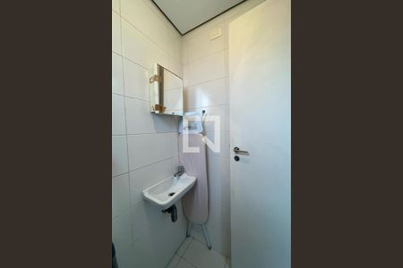 Apartamento para alugar com 177m², 4 quartos e 3 vagasBanheiro de Serviço