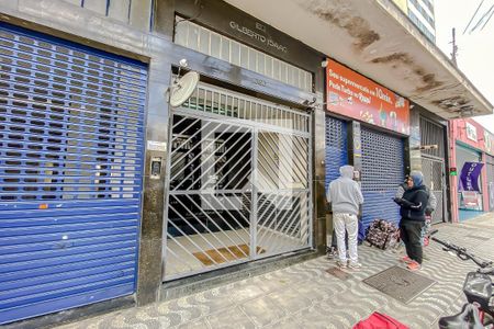 Apartamento para alugar com 70m², 2 quartos e 1 vagaFachada