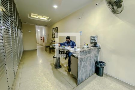 Apartamento para alugar com 70m², 2 quartos e 1 vagaEntrada