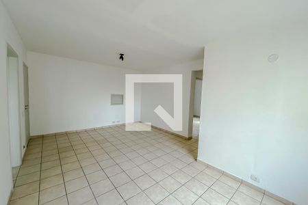 Apartamento para alugar com 70m², 2 quartos e 1 vagaSala
