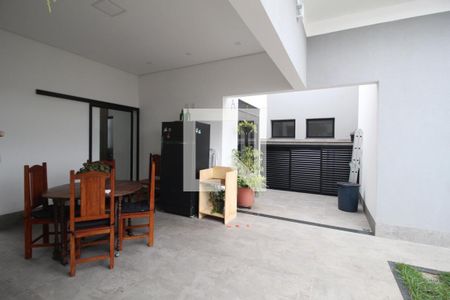 Casa de condomínio para alugar com 180m², 3 quartos e 4 vagasÁrea Gourmet