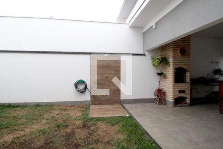 Casa de condomínio para alugar com 180m², 3 quartos e 4 vagasVista 