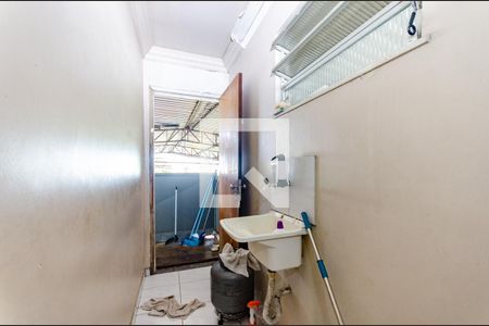 Casa para alugar com 112m², 3 quartos e sem vagaÁrea de Serviço