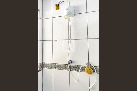 Casa para alugar com 112m², 3 quartos e sem vagaChuveiro