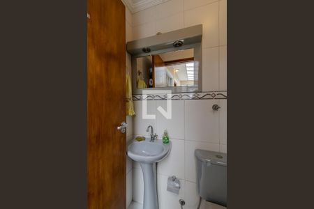 Casa à venda com 150m², 3 quartos e 2 vagasBanheiro de Serviço