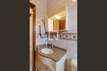 Casa à venda com 150m², 3 quartos e 2 vagasBanheiro