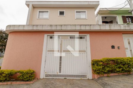 Casa à venda com 150m², 3 quartos e 2 vagasFachada