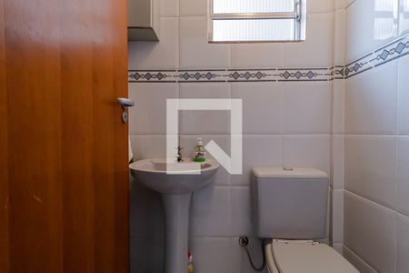 Casa à venda com 150m², 3 quartos e 2 vagasBanheiro da Garagem