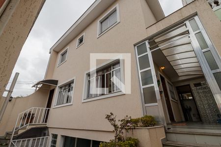 Casa à venda com 150m², 3 quartos e 2 vagasEntrada