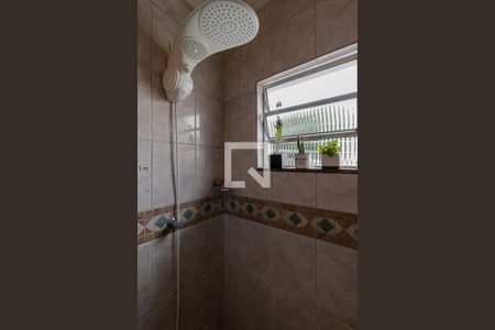 Casa à venda com 150m², 3 quartos e 2 vagasBanheiro