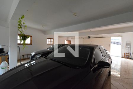 Casa à venda com 254m², 3 quartos e 5 vagasGaragem