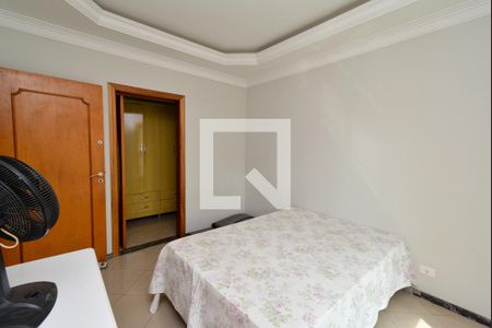 Casa à venda com 254m², 3 quartos e 5 vagasSuíte 2