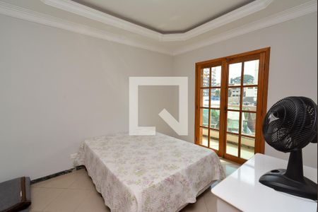 Casa à venda com 254m², 3 quartos e 5 vagasSuíte 2