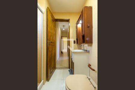 Apartamento para alugar com 65m², 2 quartos e 1 vaga Apartamento para alugar com 65m², 2 quartos e 1 vagaBanheiro