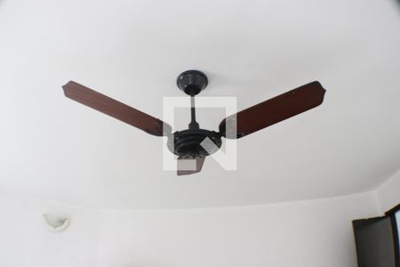 Casa à venda com 450m², 5 quartos e 5 vagasQuarto 5 - Suíte