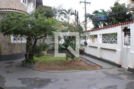 Casa à venda com 450m², 5 quartos e 5 vagasQuintal