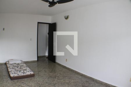 Casa à venda com 450m², 5 quartos e 5 vagasQuarto 4