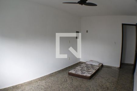 Casa à venda com 450m², 5 quartos e 5 vagasQuarto 4