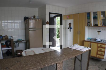 Casa à venda com 450m², 5 quartos e 5 vagasCozinha 2