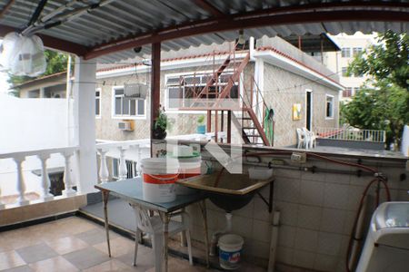 Casa à venda com 450m², 5 quartos e 5 vagasÁrea de Serviço 2