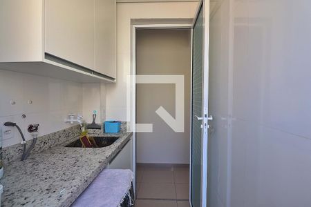 Apartamento à venda com 56m², 2 quartos e 1 vagaÁrea de Serviço
